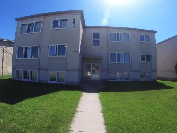 4817 52nd St #3, Red Deer, AB T4N 2C6