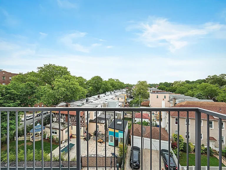 1615 Cedar St #6C — Photo 6