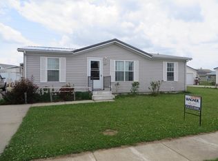 3377 Spring Valley Dr, Columbus, IN 47203