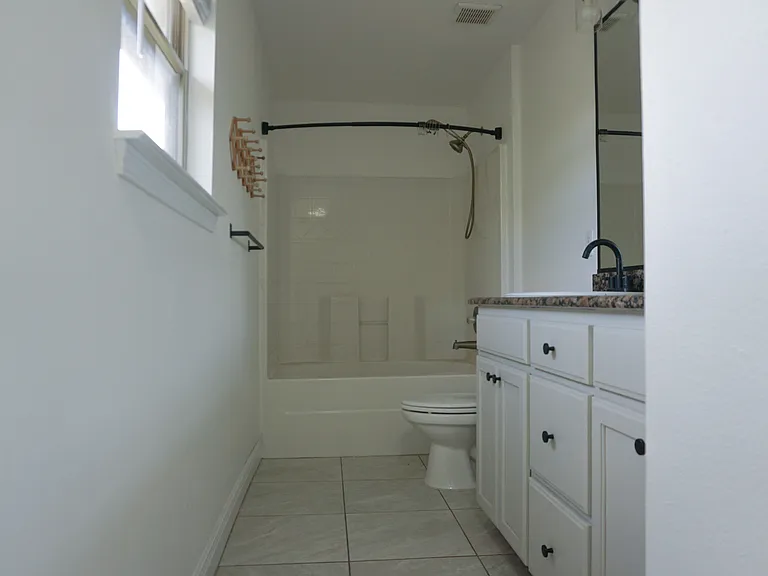 127 Bronze Cir — Photo 36