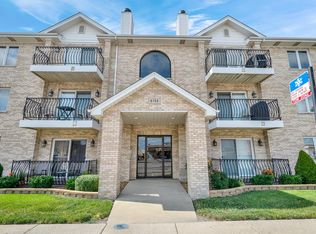 6755 W 63rd St, Chicago, IL 60638