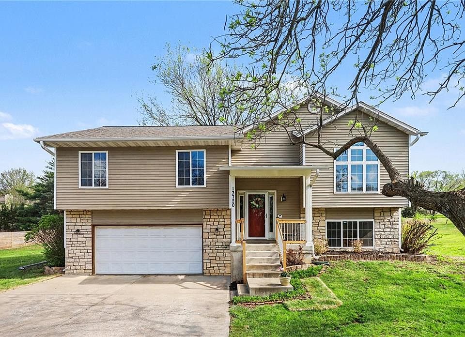 13720 W 83rd St, Lenexa, KS 66215 | Zillow