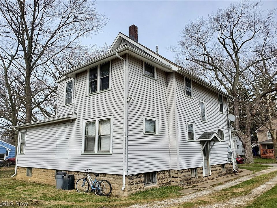 5611 Jefferson Ave Ashtabula OH Zillow