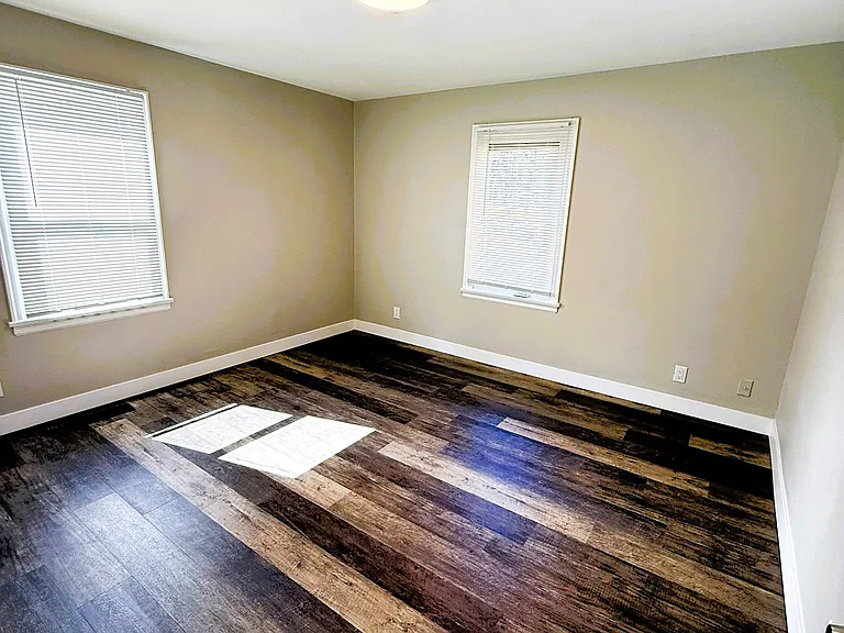 14402 Washington Ave SW #1 — Photo 9