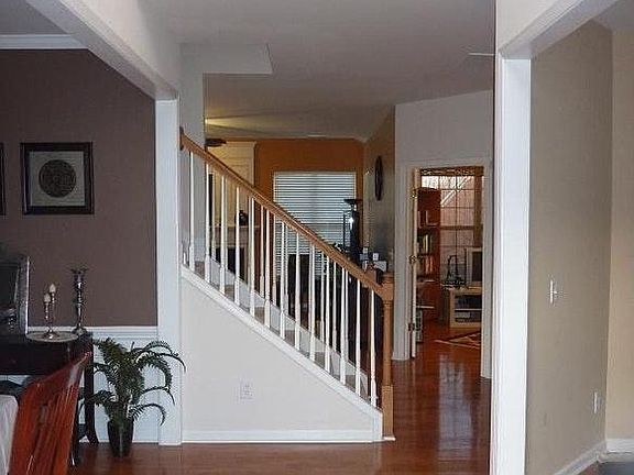 Foyer & Stairs
