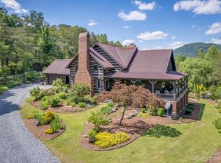 115 Apple Meadow Ct, Lake Lure, NC 28746