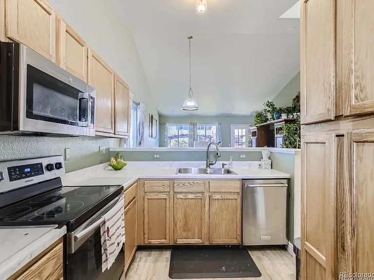 4537 Cornish Way — Photo 7
