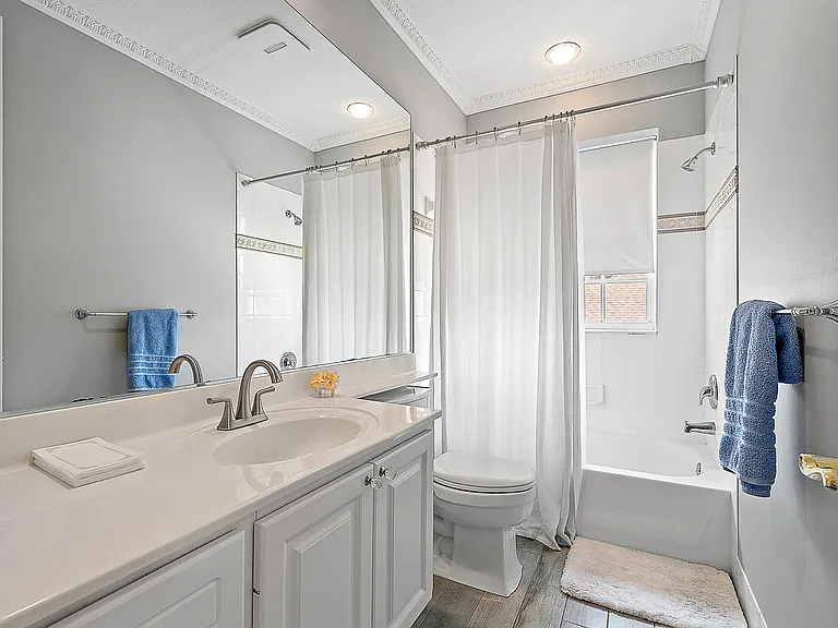 140 Sweet Bay Cir — Photo 26