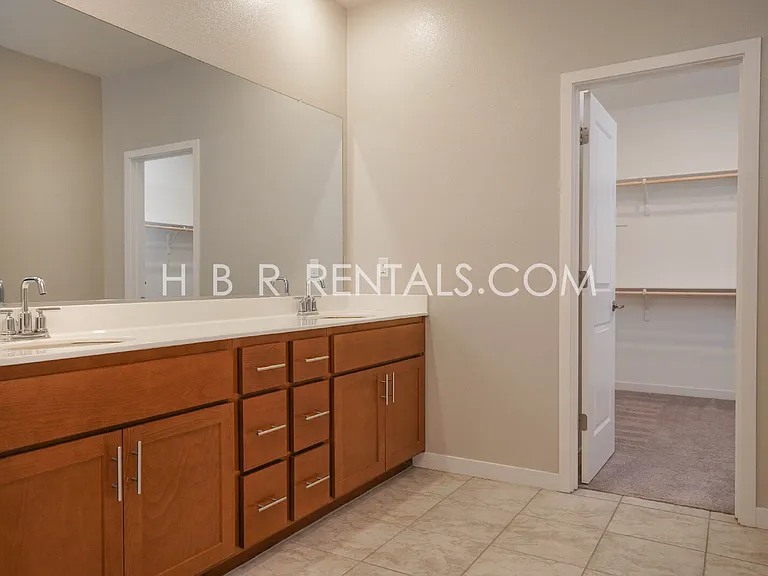 1038 Osprey Dr — Photo 20