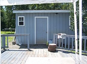 4th image of 194 Fairview St