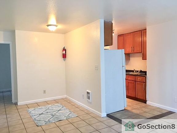 4th image of 3421 68th Ave APT 1