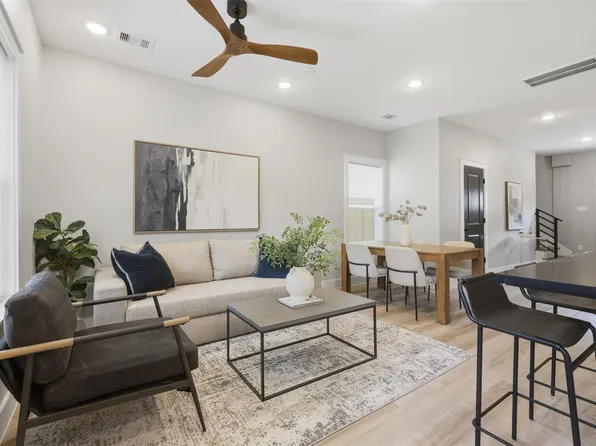 4719 Mallow St, Houston, TX 77033