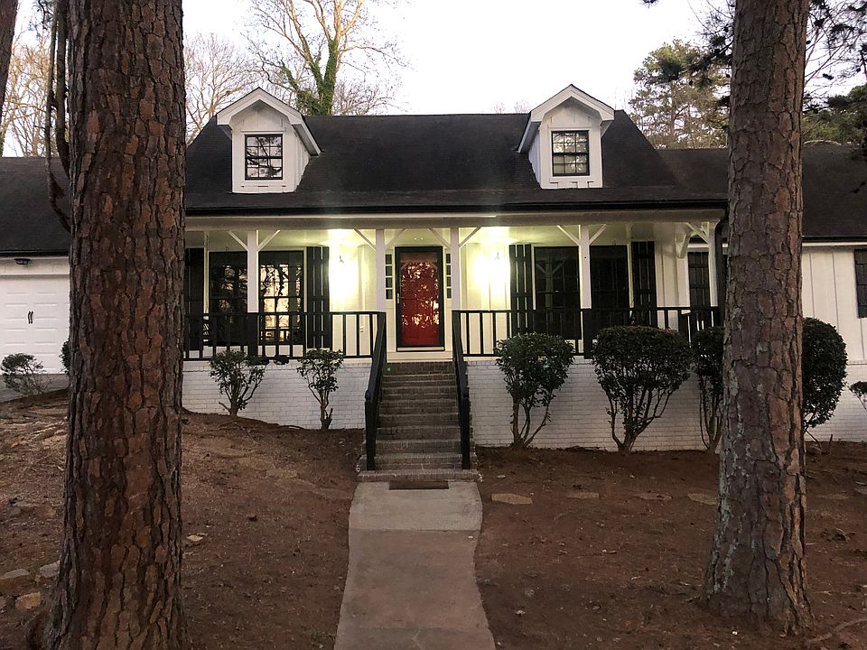 2nd image of 5411 Fieldgreen Dr