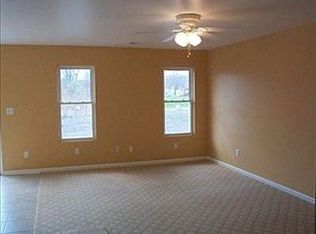 5621 Hyles Blvd, Hammond, IN 46320