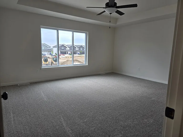 1608-1630 Aspen Ct NE — Photo 30