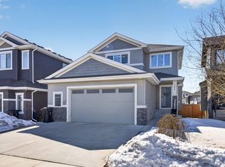 457 Meadowview Dr, Fort Saskatchewan, AB T8L0N9