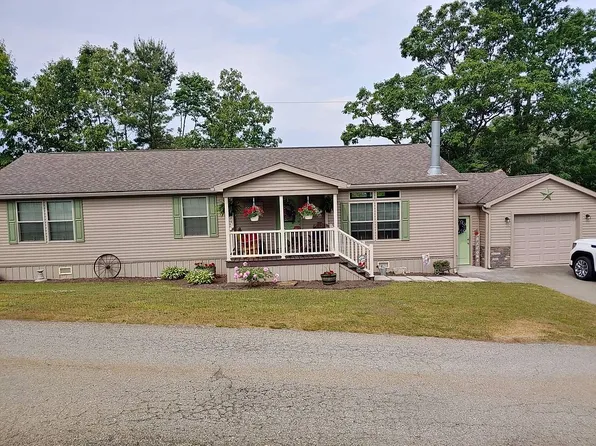 1459 Jonathan Dr, Somerset, PA 15501