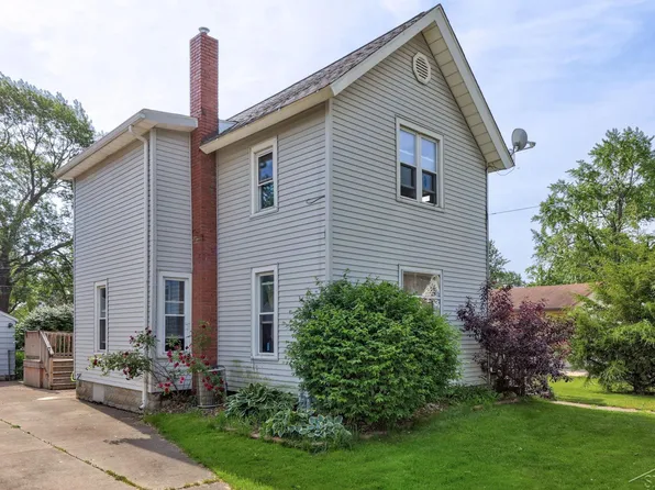 308 N Mackinaw St, Durand, MI 48429