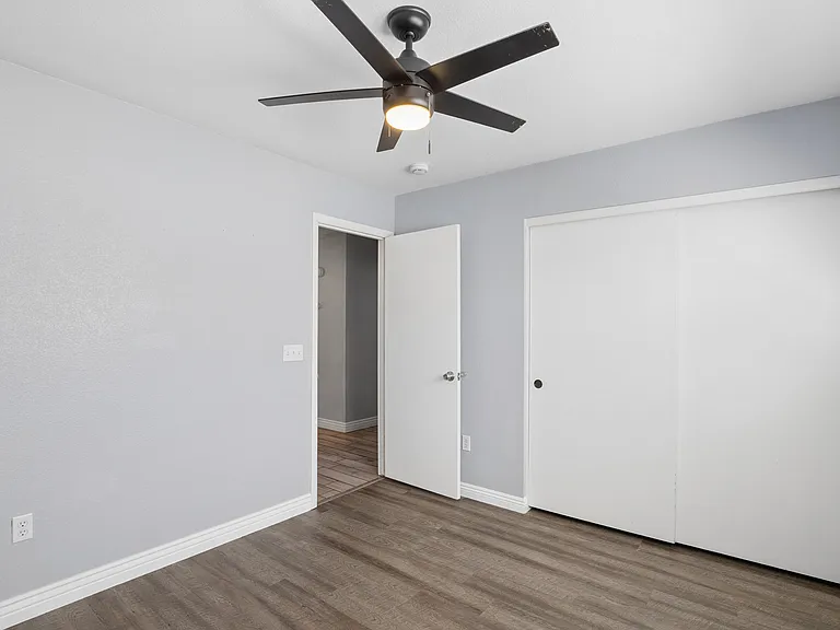1017 E El Caminito Dr — Photo 35