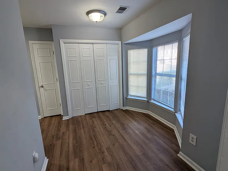 1541 Cedar Bluff Trl — Photo 4
