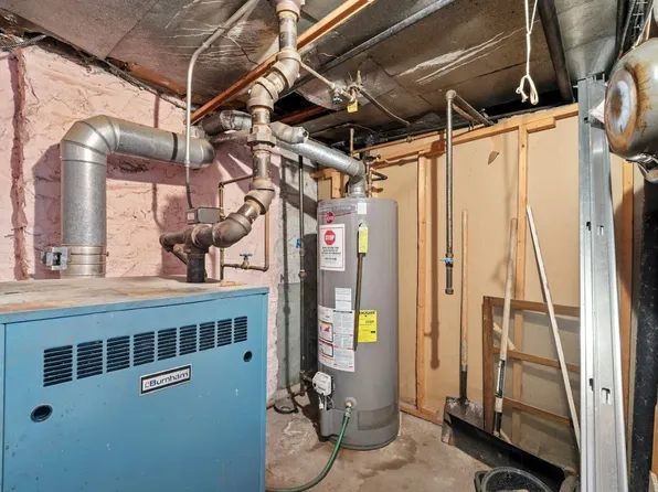 20-15 Menahan Street image 32 of 38