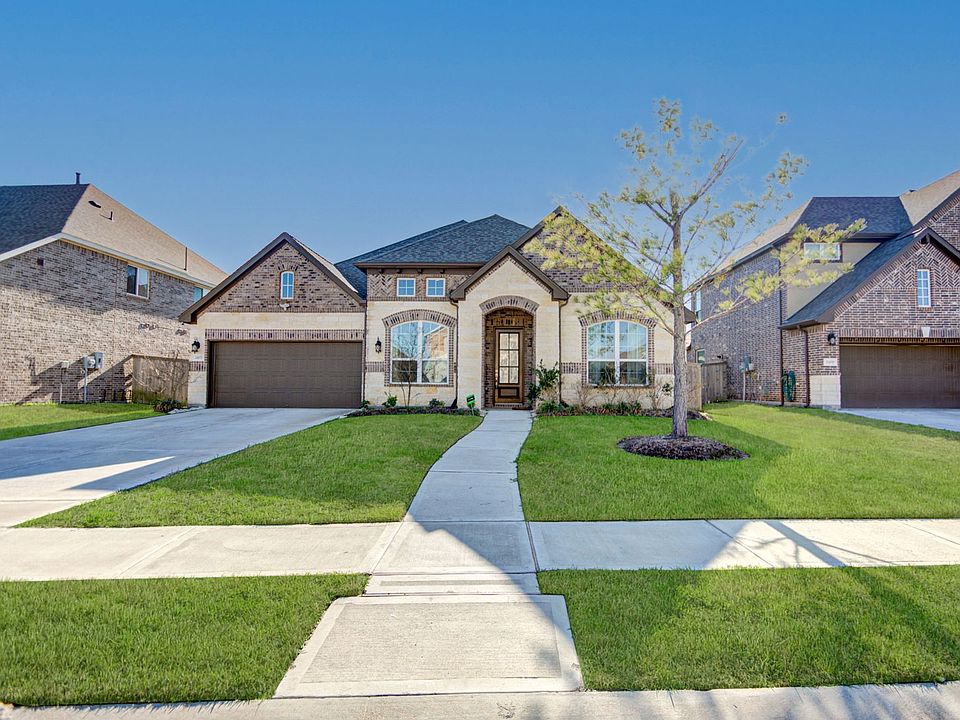 1st image of 2107 Dovetail Falls Ln