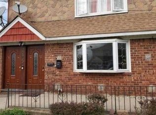 22903 148th Ave, Springfield Gardens, NY 11413