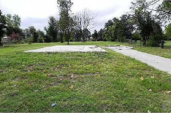 2nd image of 14386 NE 5th St Lot 6