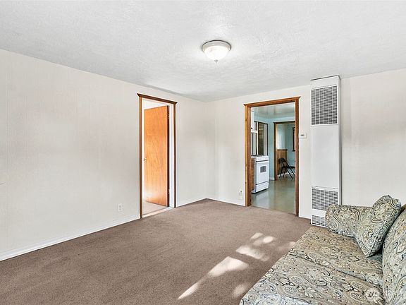 5th image of 314 Washington Avenue SE