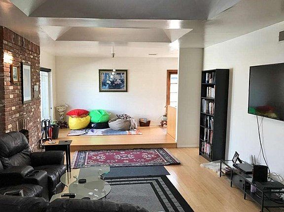 LIVING & DINING ROOM
