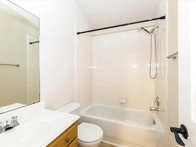 3215 Painted Meadow Cir — Photo 19