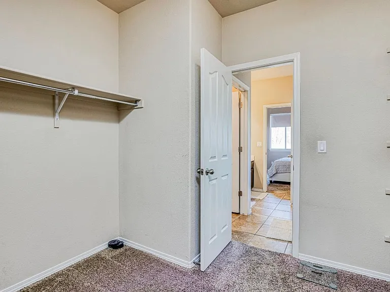 7413 Red Cedar Dr — Photo 15