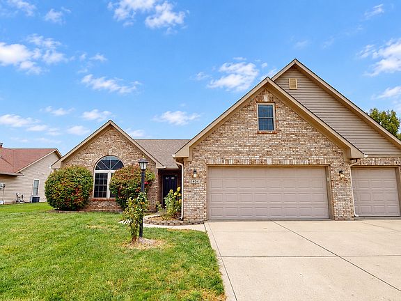 2nd image of 1404 Mahony Ct