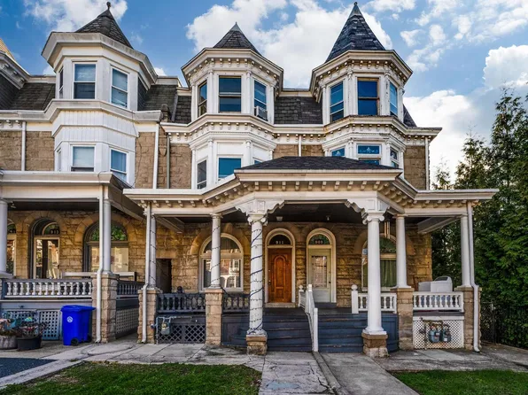 911 N 5th St, Reading, PA 19601