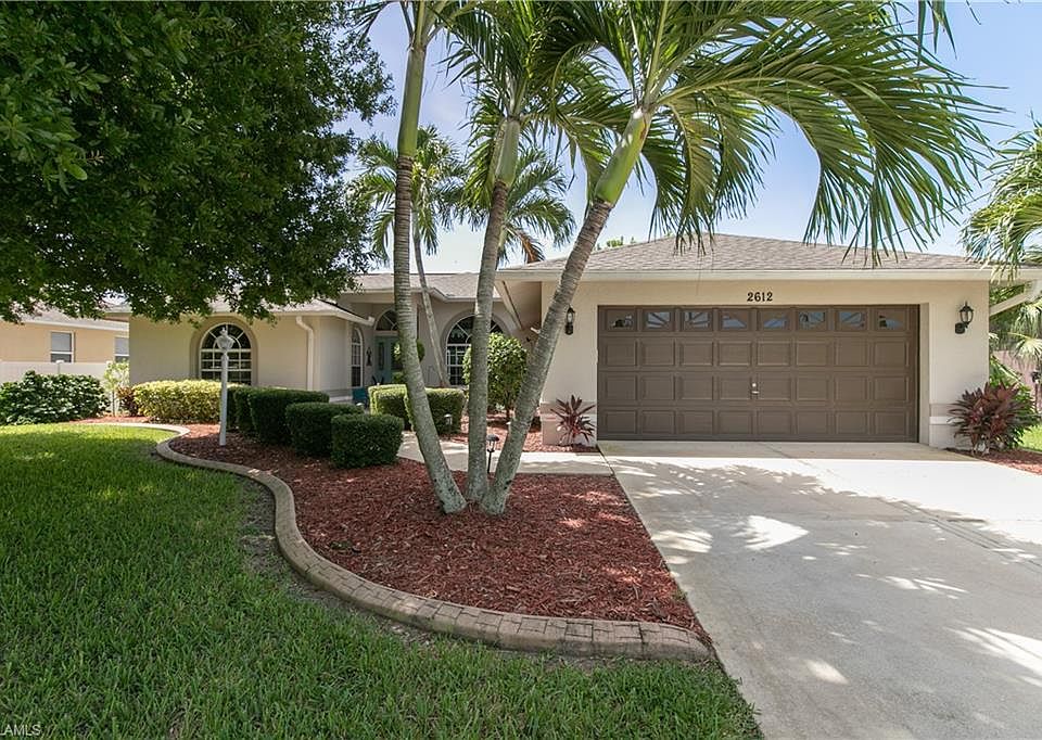 1st image of 2612 SW 52nd Ter