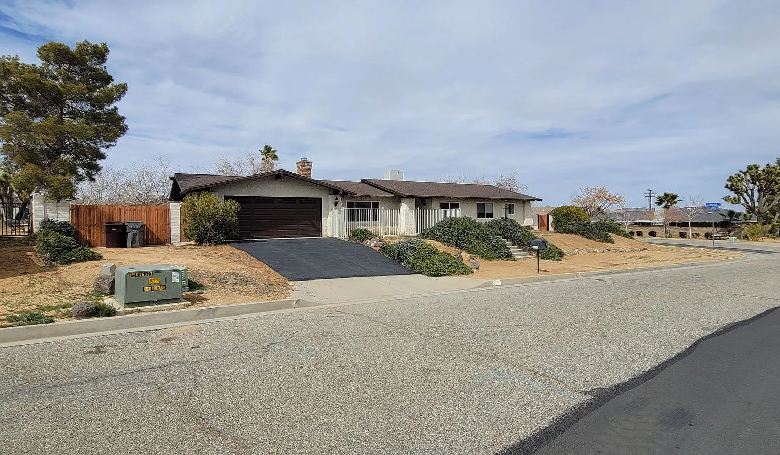 4 Bedroom spacious home - Do not disturb current tenants — Photo 3