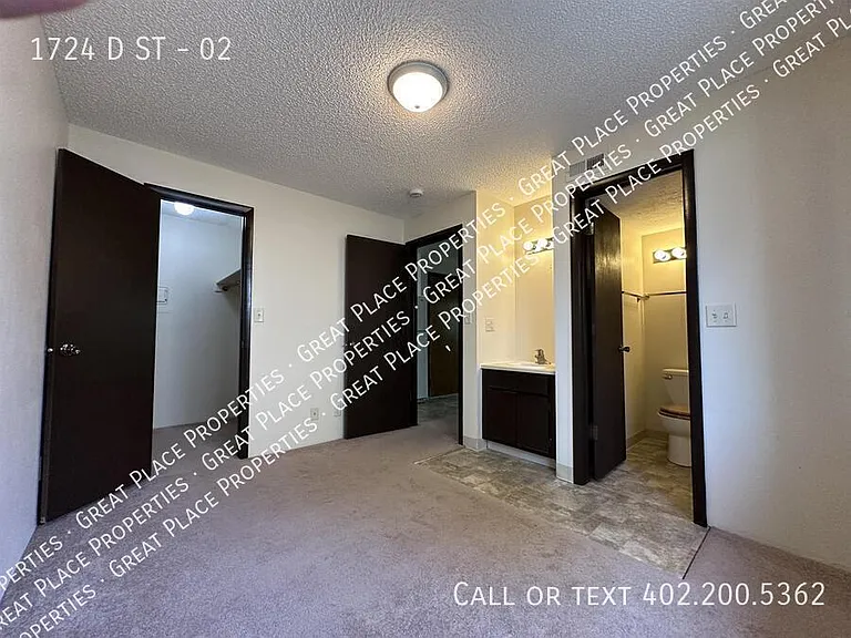 1724 D St #2 — Photo 9