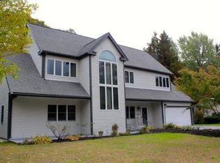 41 Roslyn Rd, Brockton, MA 02302