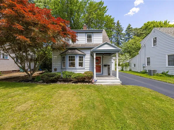 330 Colebourne Rd, Rochester, NY 14609