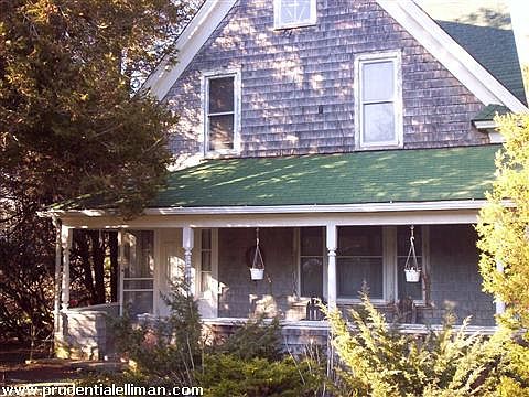 1st image of 21 Bay Ave