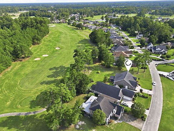 5th image of 347 Foxtail Dr.