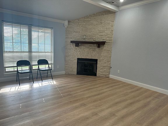 4th image of 2903 SW Bensonwood St