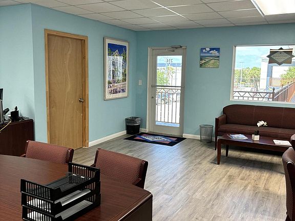 4th image of 11400 Overseas Hwy #214/215