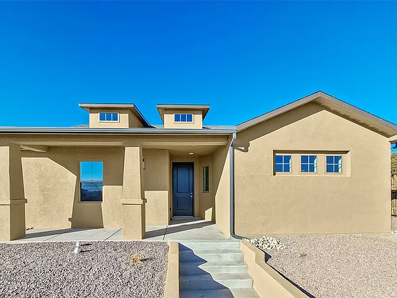 2nd image of 25 Flower Garland Rd