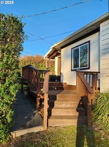 1195 Idaho Ave, Coos Bay, OR, 97420