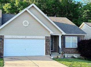 19 Parkville Ln, Festus, MO 63028