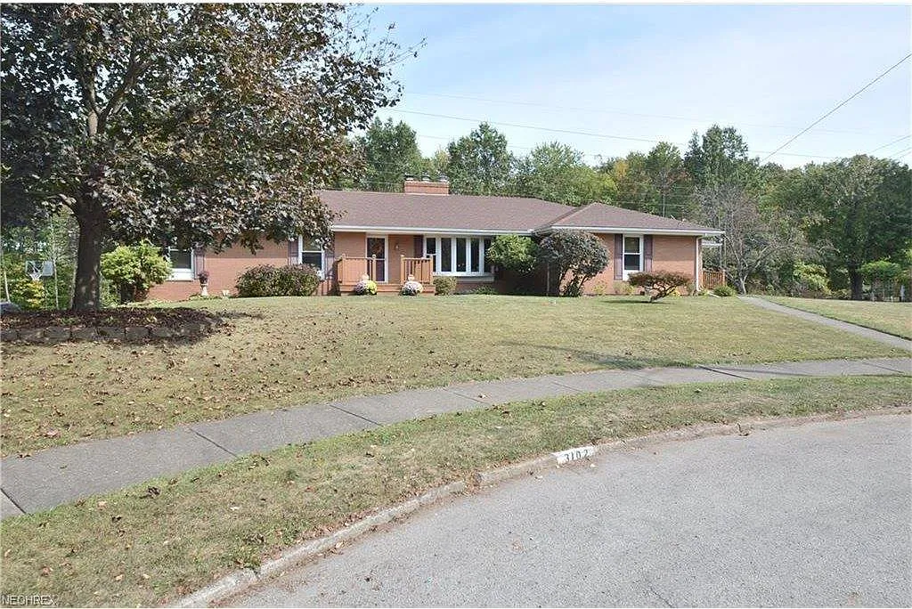 3102 Kingston Ln photo 1