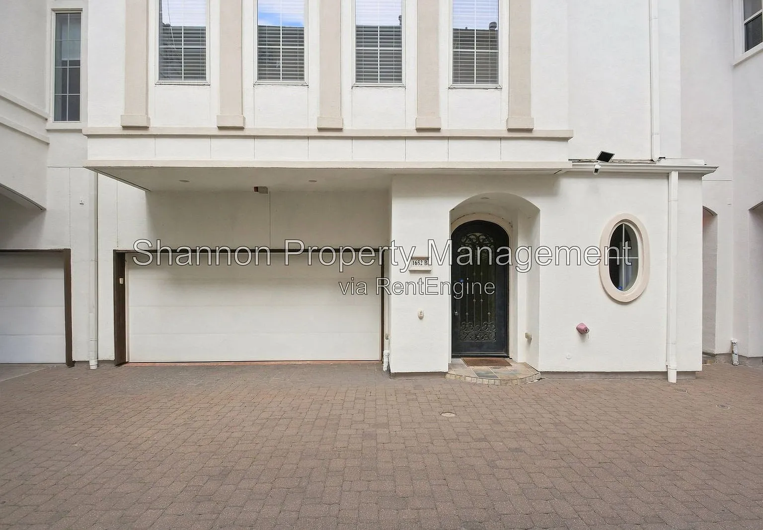 3 bed, 3.5 bath, 2921 sqft, $3,900 — Photo 4