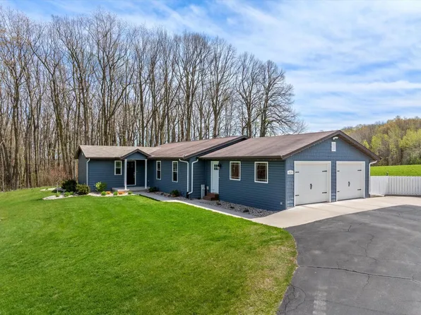 4024 Evergreen LANE, Chilton, WI 53014