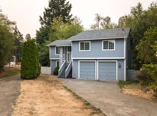 905 SW 318th Pl, Federal Way, WA 98023